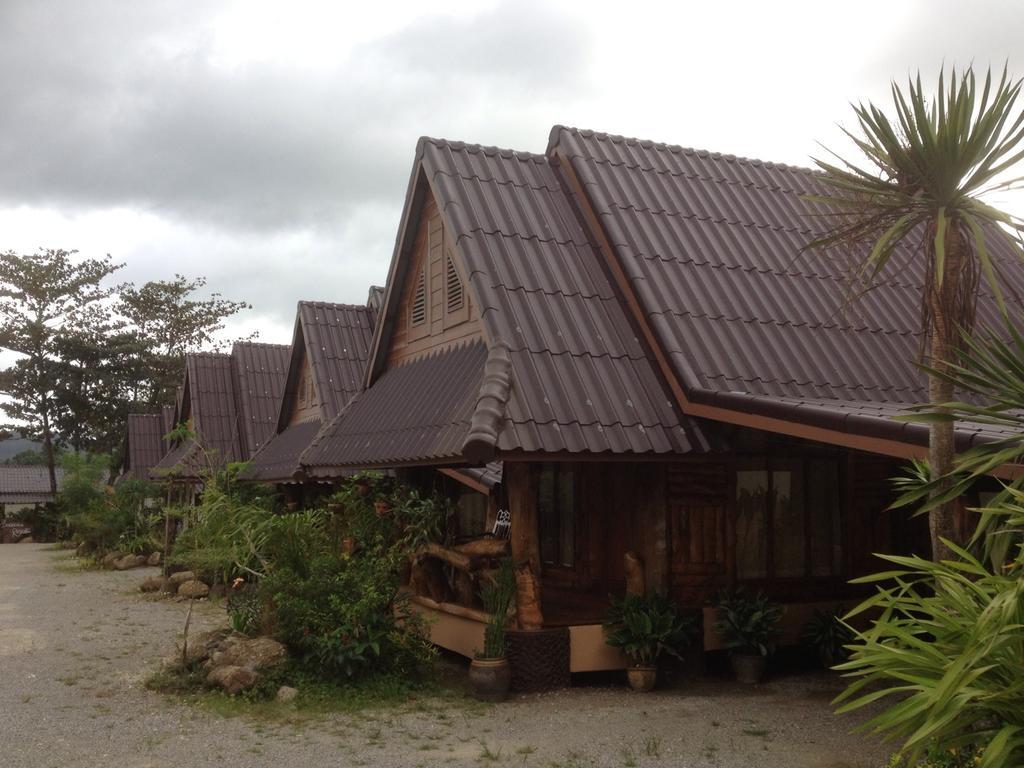 Daranee Resort Ранонг Екстериор снимка